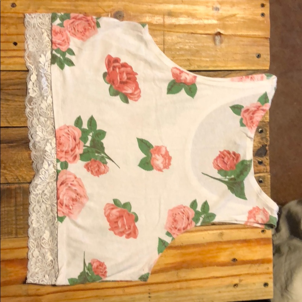 Crop top - Picture 3 of 3